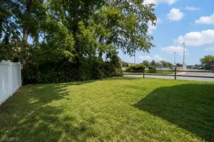 2397 Seymour Ave, Union Township, NJ 07083 - Photo 27