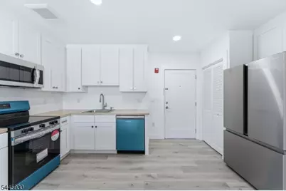 95 Shepherds Ln #206A, Totowa, NJ 07512 - Photo 5
