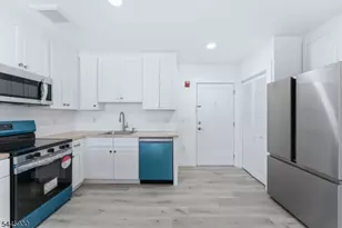 95 Shepherds Ln, Totowa, NJ 07512 - Photo 5