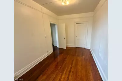 94 S Munn Ave #37, East Orange, NJ 07018 - Photo 5