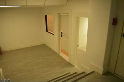 365 River Dr, Garfield, NJ 07026 - Photo 23