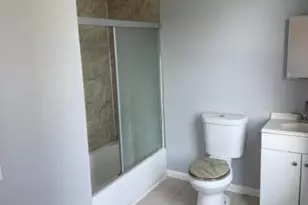 142 Abinger Pl, Newark, NJ 07106 - Photo 7