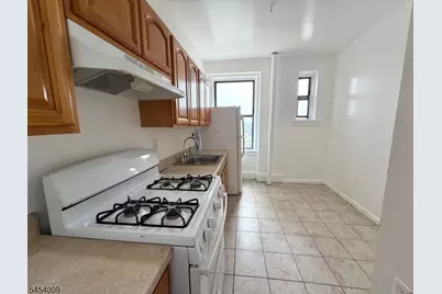 94 S Munn Ave #47, East Orange, NJ 07018 - Photo 3