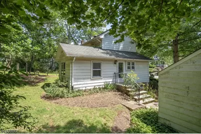17 Willow Avenue, Peapack Gladstone Boro, NJ 07977 - Photo 9