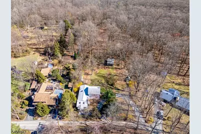 16 Skytop Rd, Lebanon Township, NJ 07865 - Photo 9