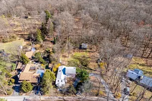 16 Sky Top Rd, Lebanon Township, NJ 07865 - Photo 9