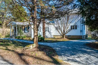16 Skytop Rd, Lebanon Township, NJ 07865 - Photo 3