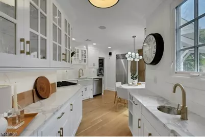 35 Hamilton Rd, Morristown, NJ 07960 - Photo 29