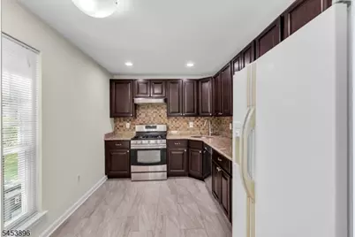 10 Brighton Way, North Brunswick Township, NJ 08902 - Photo 13
