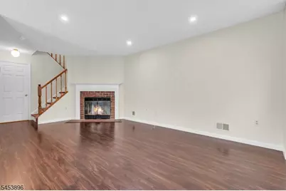 10 Brighton Way, North Brunswick Township, NJ 08902 - Photo 9