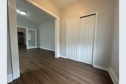 163 Dewey St, Newark, NJ 07112 - Photo 15