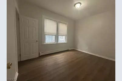 163 Dewey St, Newark, NJ 07112 - Photo 17