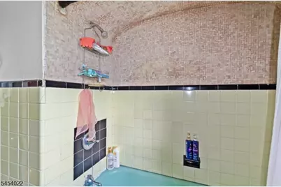 1603 Bayview Ave, Hillside, NJ 07205 - Photo 19