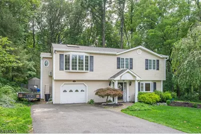 42 Scenic Dr, Green Township, NJ 07821 - Photo 3