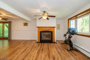 42 Scenic Dr, Green Township, NJ 07821 - Photo 5