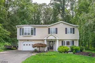 42 Scenic Dr, Green Township, NJ 07821 - Photo 1
