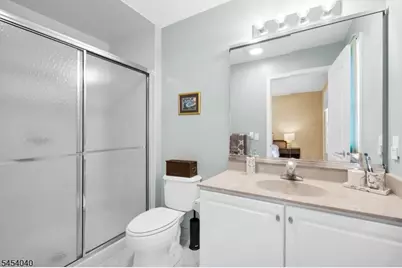 41 Wellington Dr, Washington Township, NJ 07853 - Photo 31