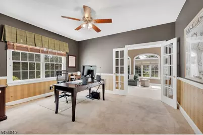 41 Wellington Dr, Washington Township, NJ 07853 - Photo 9