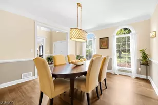 41 Wellington Dr, Washington Township, NJ 07853 - Photo 23