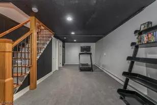 31 River Rd, Raritan Township, NJ 08822 - Photo 29