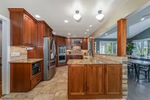 31 River Rd, Raritan Township, NJ 08822 - Photo 13