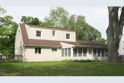260 Nagle St, Bridgewater, NJ 08805 - Photo 3
