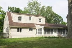 260 Nagle St, Bridgewater, NJ 08805 - Photo 3