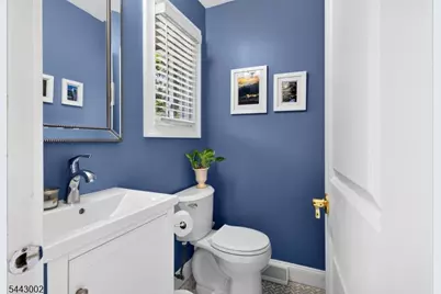 9 Michael Ct, Rockaway Township, NJ 07801 - Photo 3