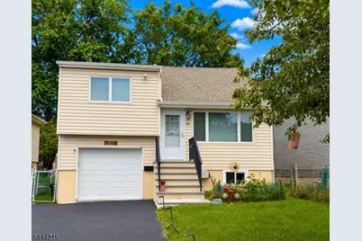 32 Pawnee Ave, Parsippany, NJ 07034 - Photo 1