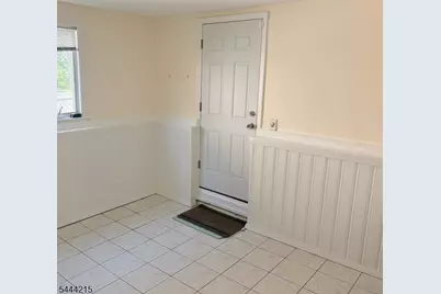 32 Pawnee Ave, Parsippany, NJ 07034 - Photo 15