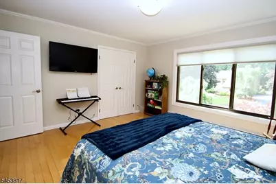 9 Watch Hill Rd, Mahwah, NJ 07430 - Photo 17