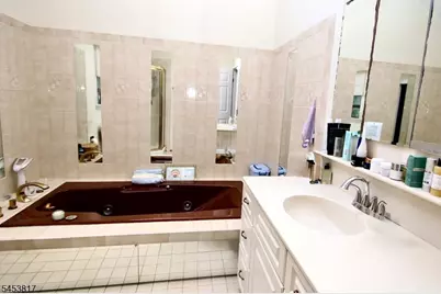 9 Watch Hill Rd, Mahwah, NJ 07430 - Photo 23