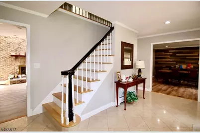 9 Watch Hill Rd, Mahwah, NJ 07430 - Photo 3