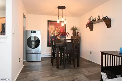 808 Eves Dr #2M, Hillsborough Township, NJ 08844 - Photo 5