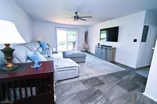 808 Eves Dr, Hillsborough Township, NJ 08844 - Photo 3