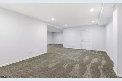 2 Bluffs Ct, Hamburg, NJ 07419 - Photo 39