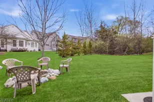 2 Bluffs Ct, Hamburg, NJ 07419 - Photo 49