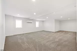 2 Bluffs Ct, Hamburg, NJ 07419 - Photo 39