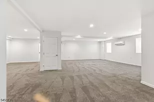2 Bluffs Ct, Hamburg, NJ 07419 - Photo 43