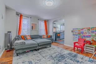 74 Lincoln Pl, Irvington, NJ 07111 - Photo 3