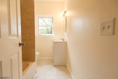 865 S 20th St, Newark, NJ 07108 - Photo 21