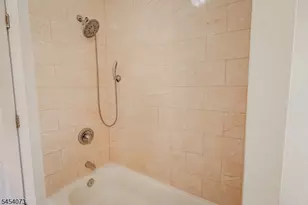 865 S 20th St, Newark, NJ 07108 - Photo 23