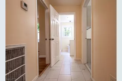 865 S 20th St, Newark, NJ 07108 - Photo 11