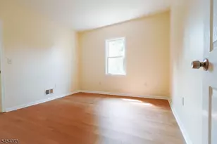 865 S 20th St, Newark, NJ 07108 - Photo 19