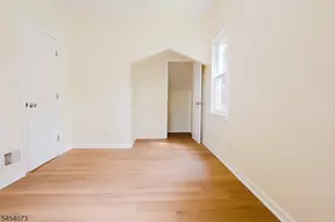 865 S 20th St, Newark, NJ 07108 - Photo 25