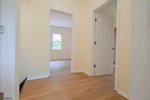 865 S 20th St, Newark, NJ 07108 - Photo 17