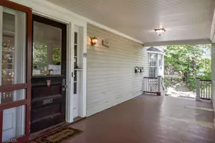 19 Pease Ave, Verona, NJ 07044 - Photo 3