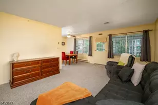 1020A Aberdeen Dr, Lakewood Twp., NJ 08701 - Photo 5