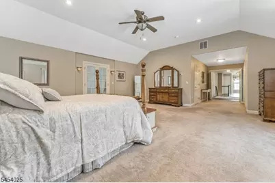 30 Meadowview Dr, Lopatcong Township, NJ 08865 - Photo 23
