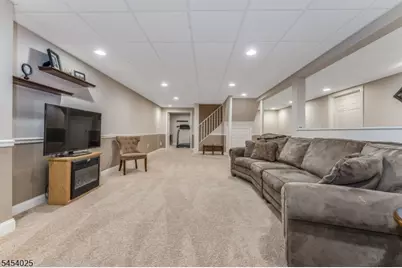 30 Meadowview Dr, Lopatcong Township, NJ 08865 - Photo 31